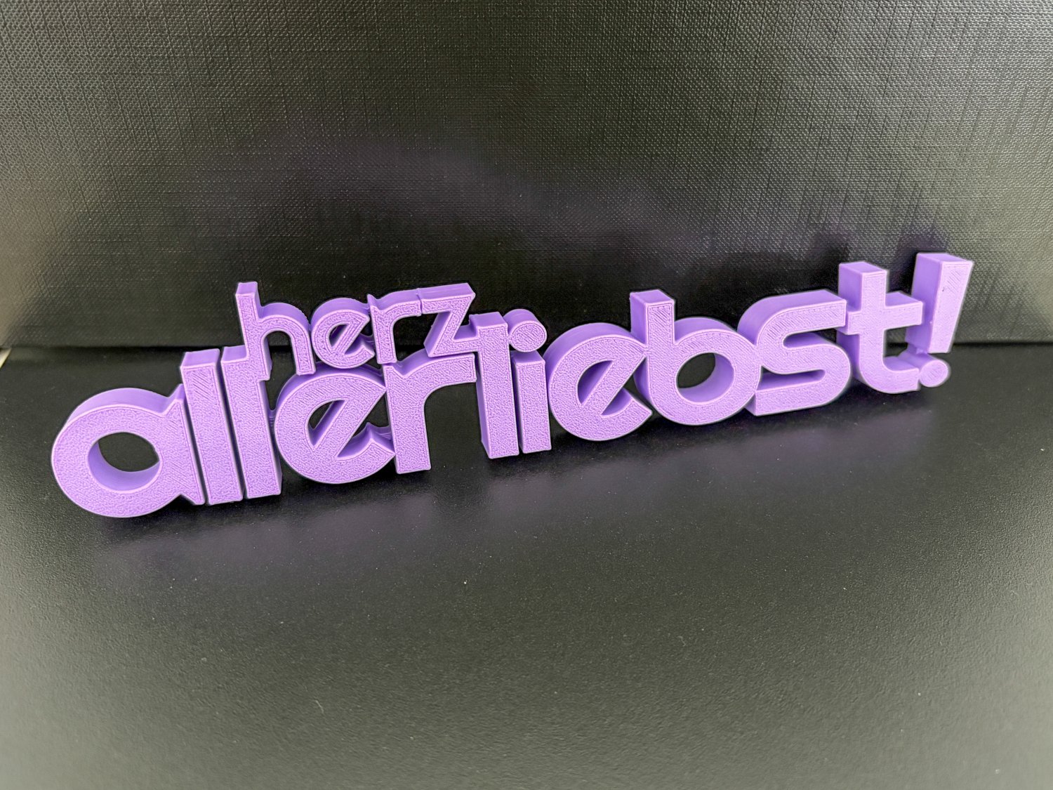 herzallerliebst Schriftzug Deko – 3D Druck freistehend – verspieltes Statement für Wohnzimmer, Kinderzimmer oder Geschenkidee