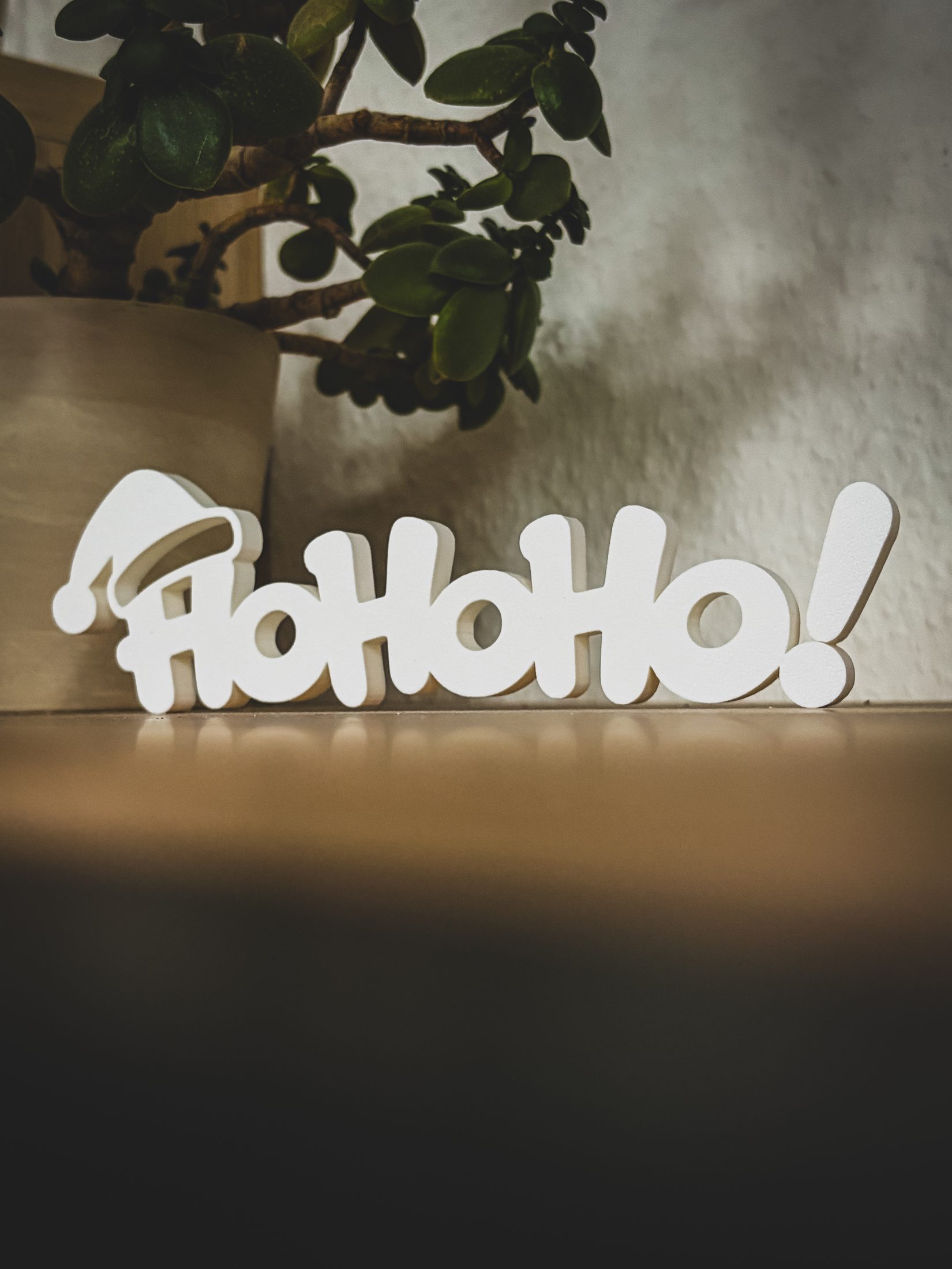 Ho Ho Ho Weihnachtsdeko 3D Druck mit Weihnachtsmütze | moderner Schriftzug Weihnachten | Deko Advent Winter | Geschenkidee Xmas