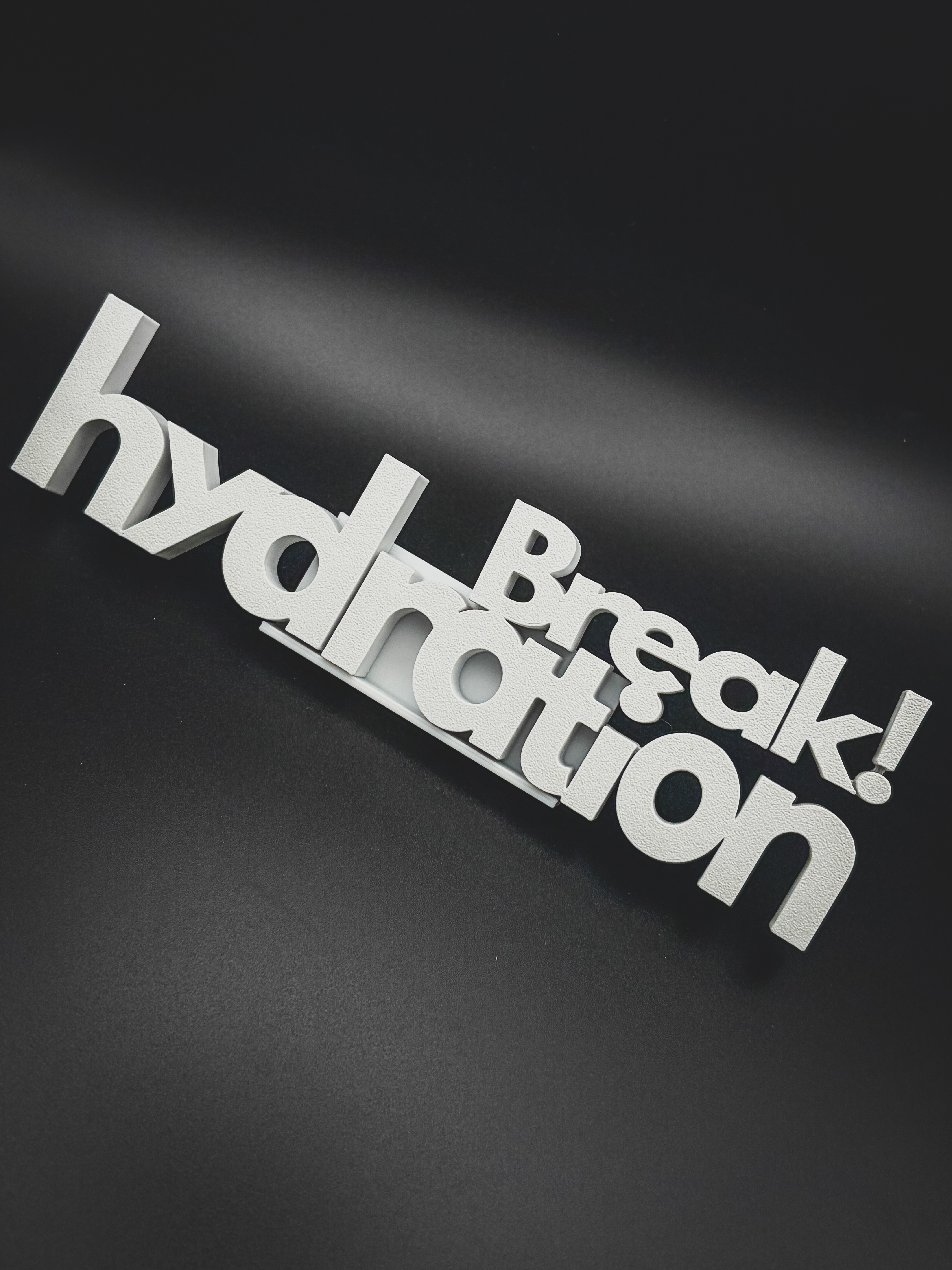Hydration Break Schriftzug Deko 3D Druck freistehend modernes Statement für Wohnzimmer Büro Studio Fußball Fan Geschenk Public Viewing