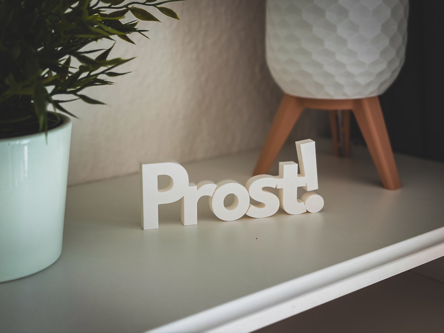 Prost Schriftzug Deko – 3D Druck freistehend – lustige Bar und Party Dekoration – Geschenk Idee für Einzug, Geburtstag & Freunde